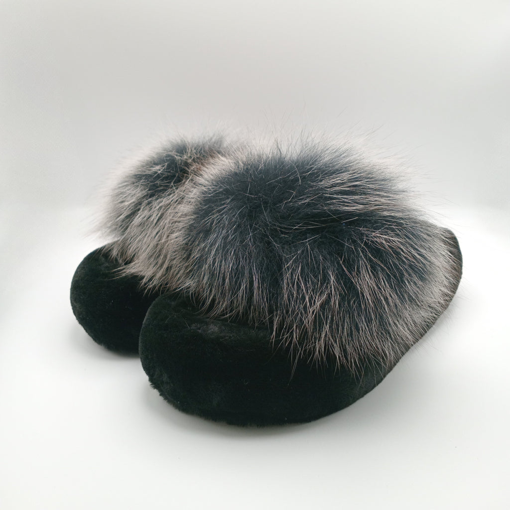 CHINELOS KEYMEI PRETO E BRANCO PELOS VELUDO