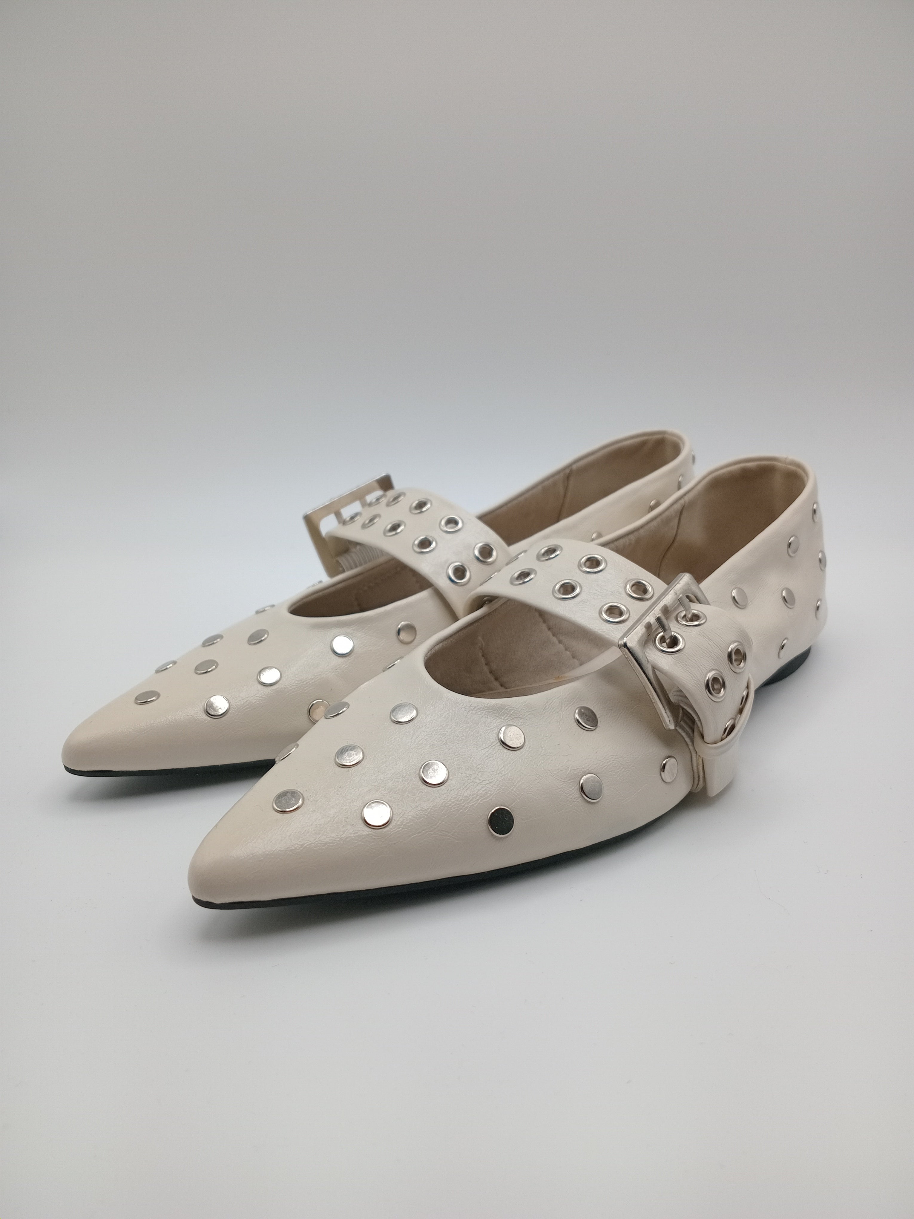 SABRINA MARY JANE CORINA CREME ECO PELE TIRA TAXAS CÍRCULOS ARGOLAS BICUDO