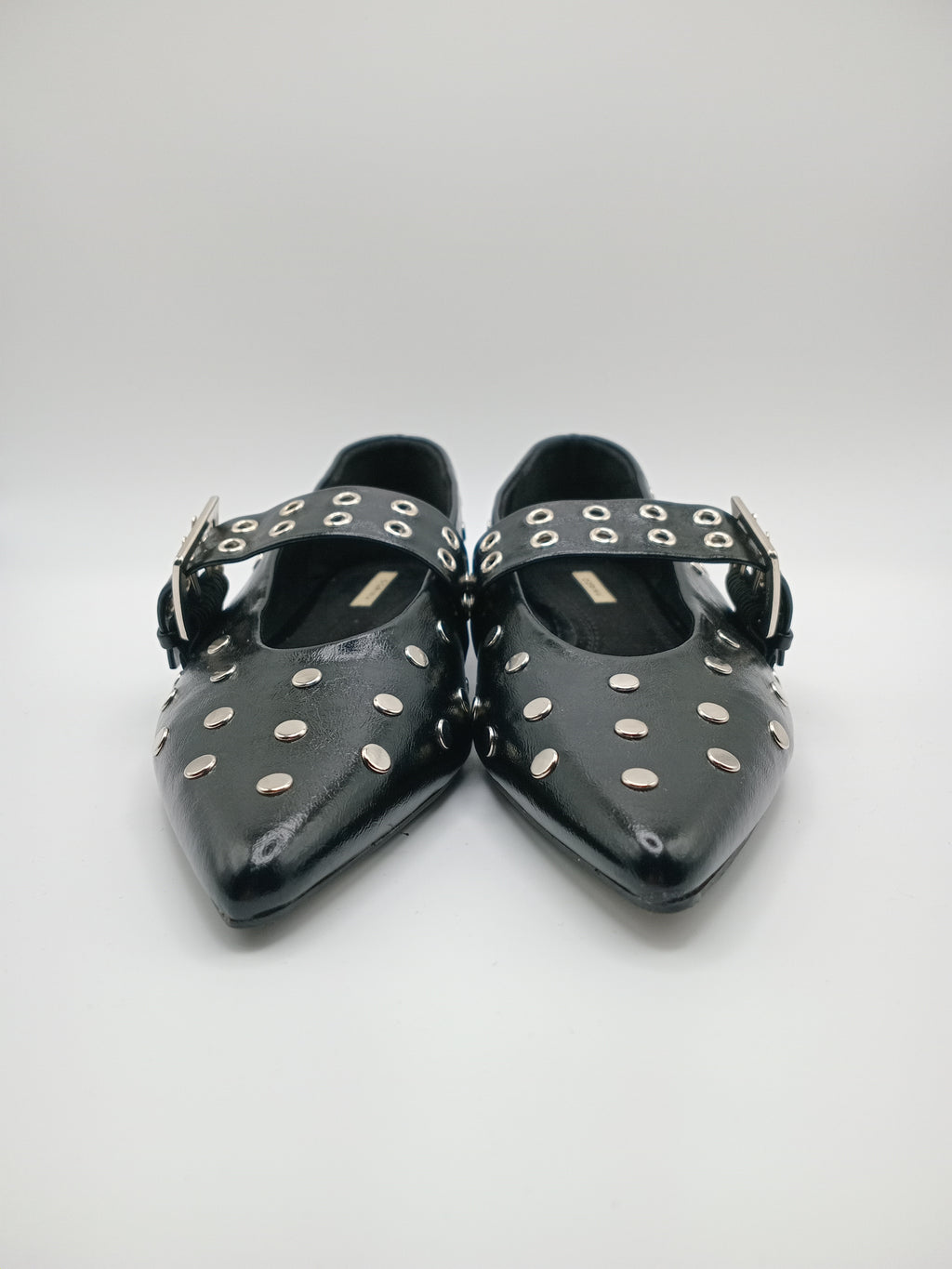 SABRINA MARY JANE CORINA PRETO ECO PELE TIRA TAXAS CÍRCULOS ARGOLAS BICUDO