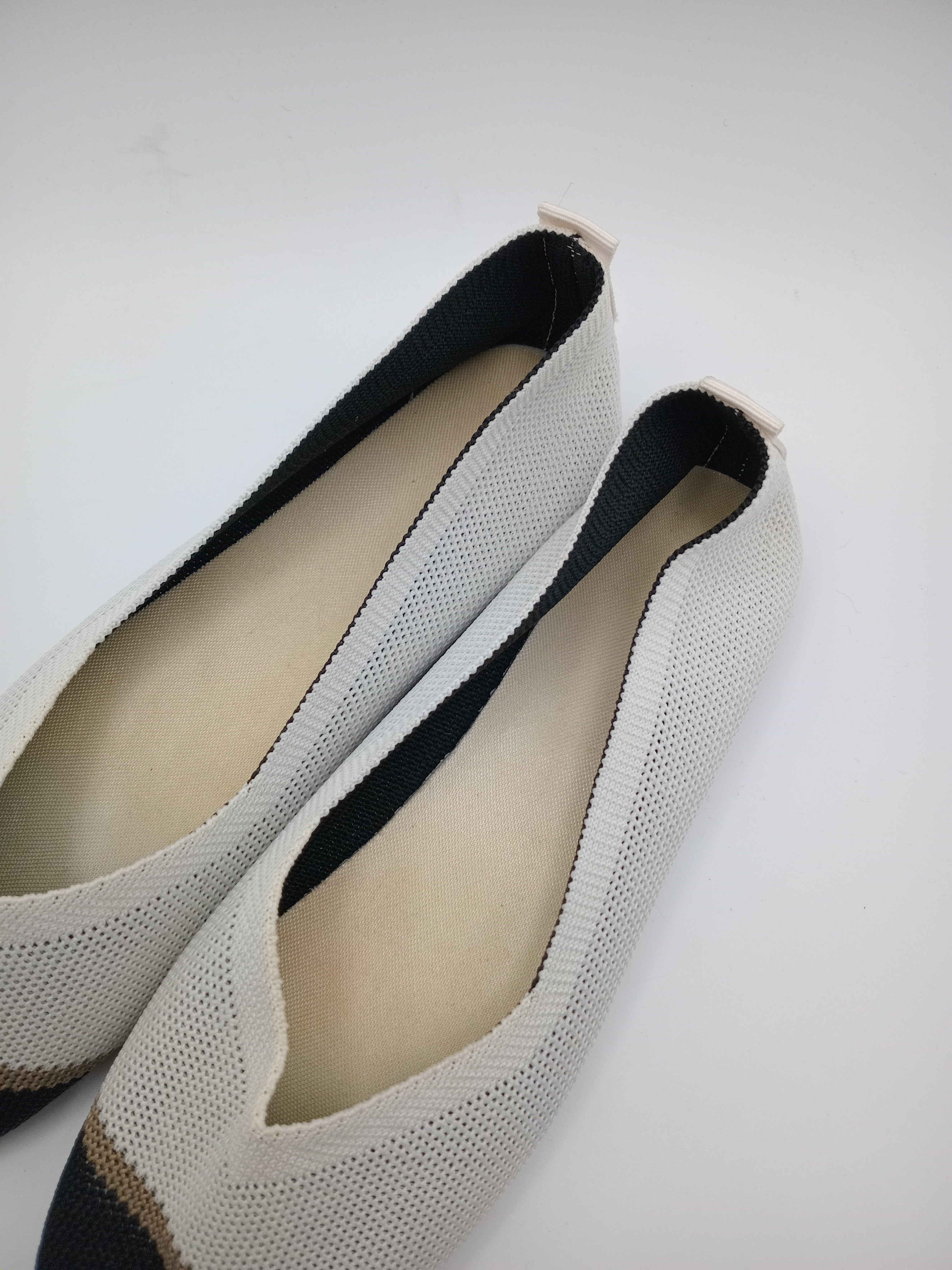 Sabrinas Confortáveis Fashion de Ponta Quadrada Malha Respirável Sem Atacadores; Sapatos Rasos Casuais Elegantes e Leves para Primavera e Verão; Design Moderno com Detalhe de Cor Contrastante.