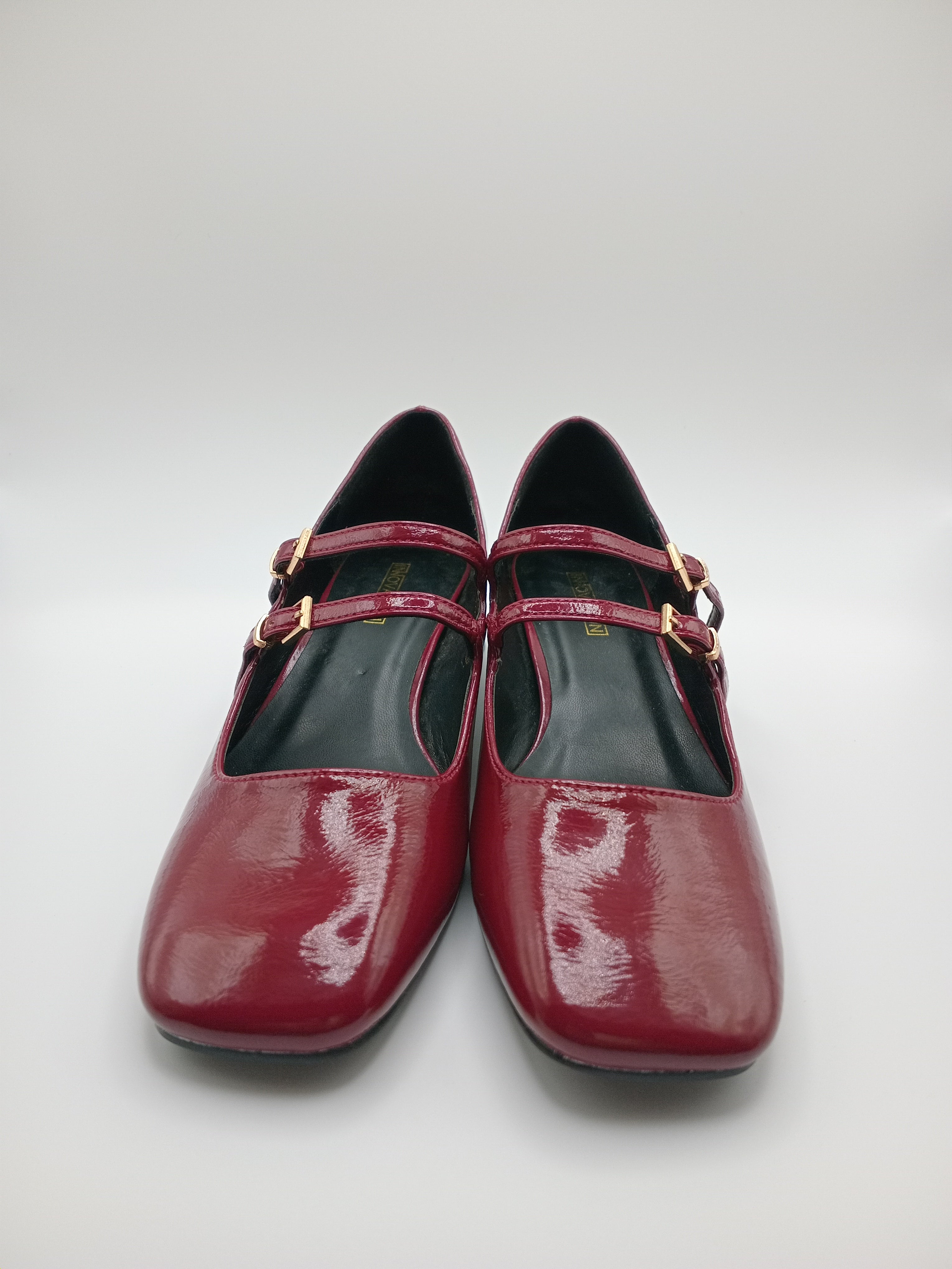 SALTO MARY JANE INNOVATION VERMELHO TIRA FIVELA DUPLA BICO QUADRADO COURO