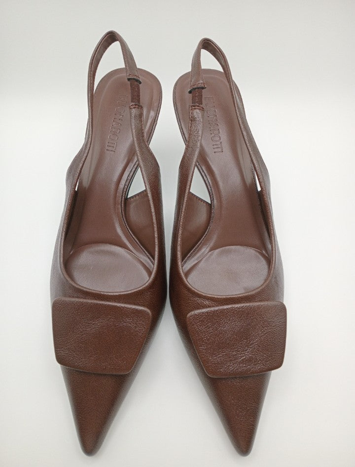 Sapatos de Salto Médio Slingback Buonarotti Mulher; Pumps Castanho Escuro de Bico Fino com Tira de Calcanhar; Calçado Elegante para o Dia a Dia e Escritório