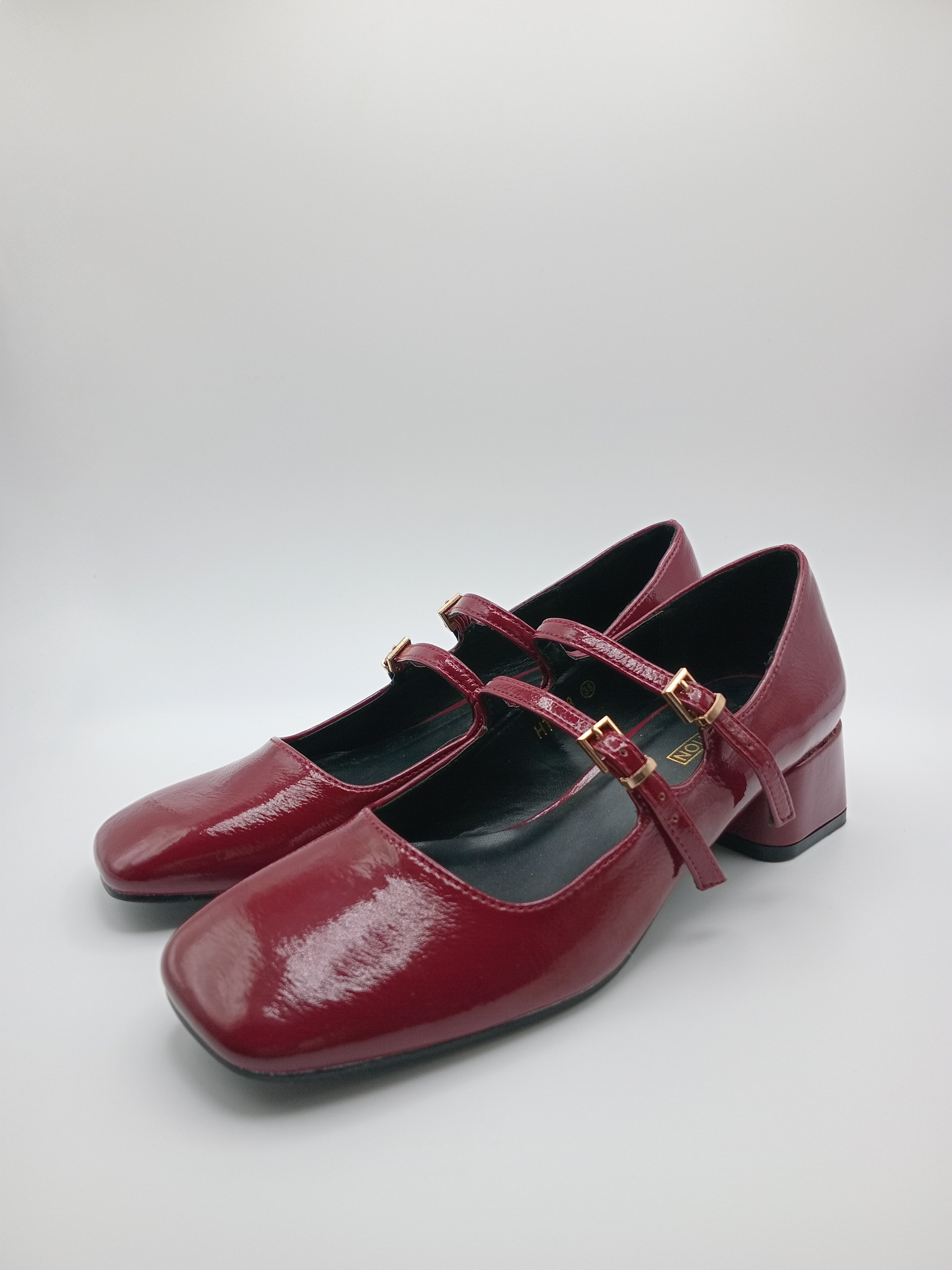 SALTO MARY JANE INNOVATION VERMELHO TIRA FIVELA DUPLA BICO QUADRADO COURO