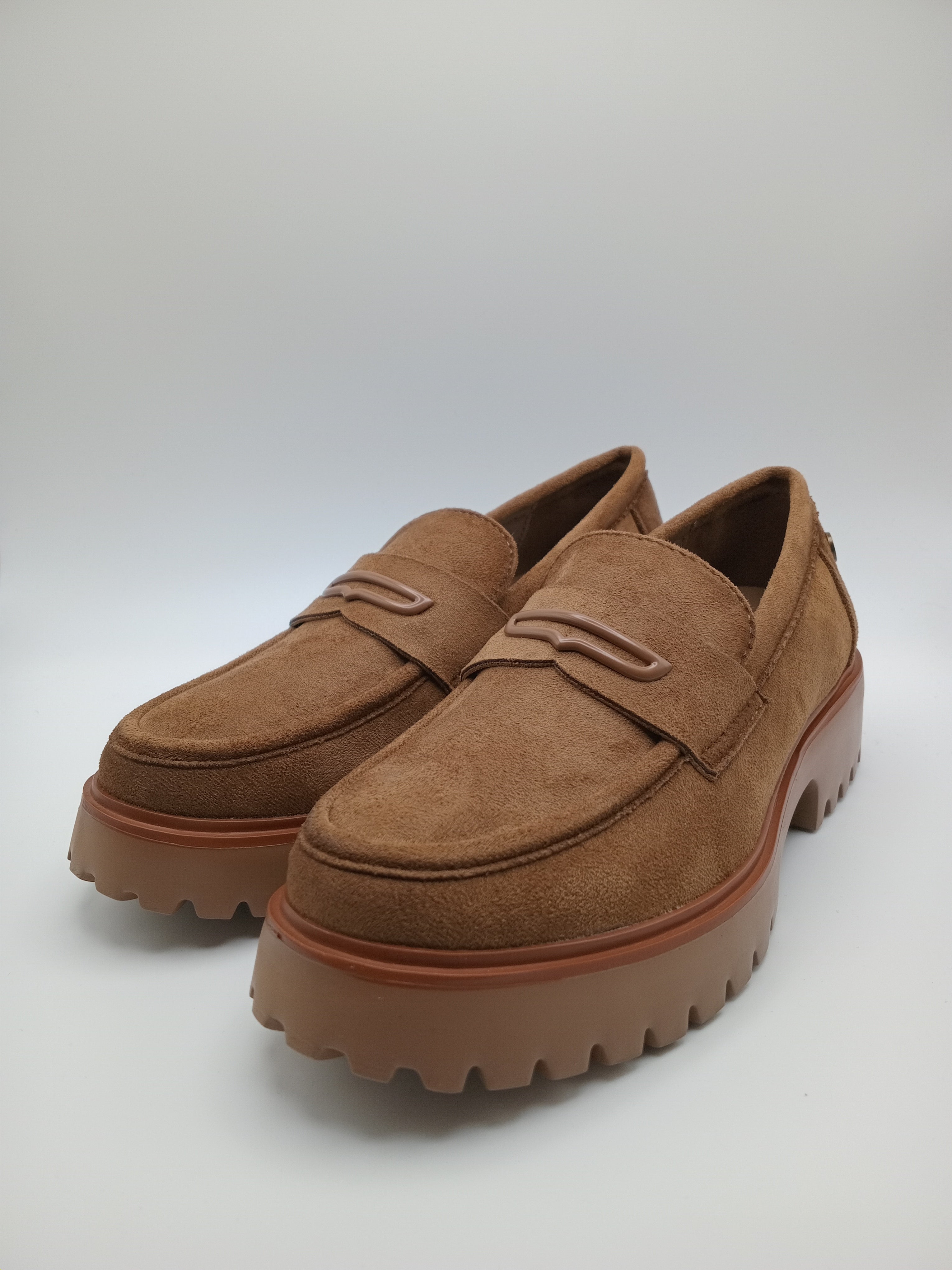 MOCASSIM SALTO REFRESH CASTANHO VELUDO TRATORADO