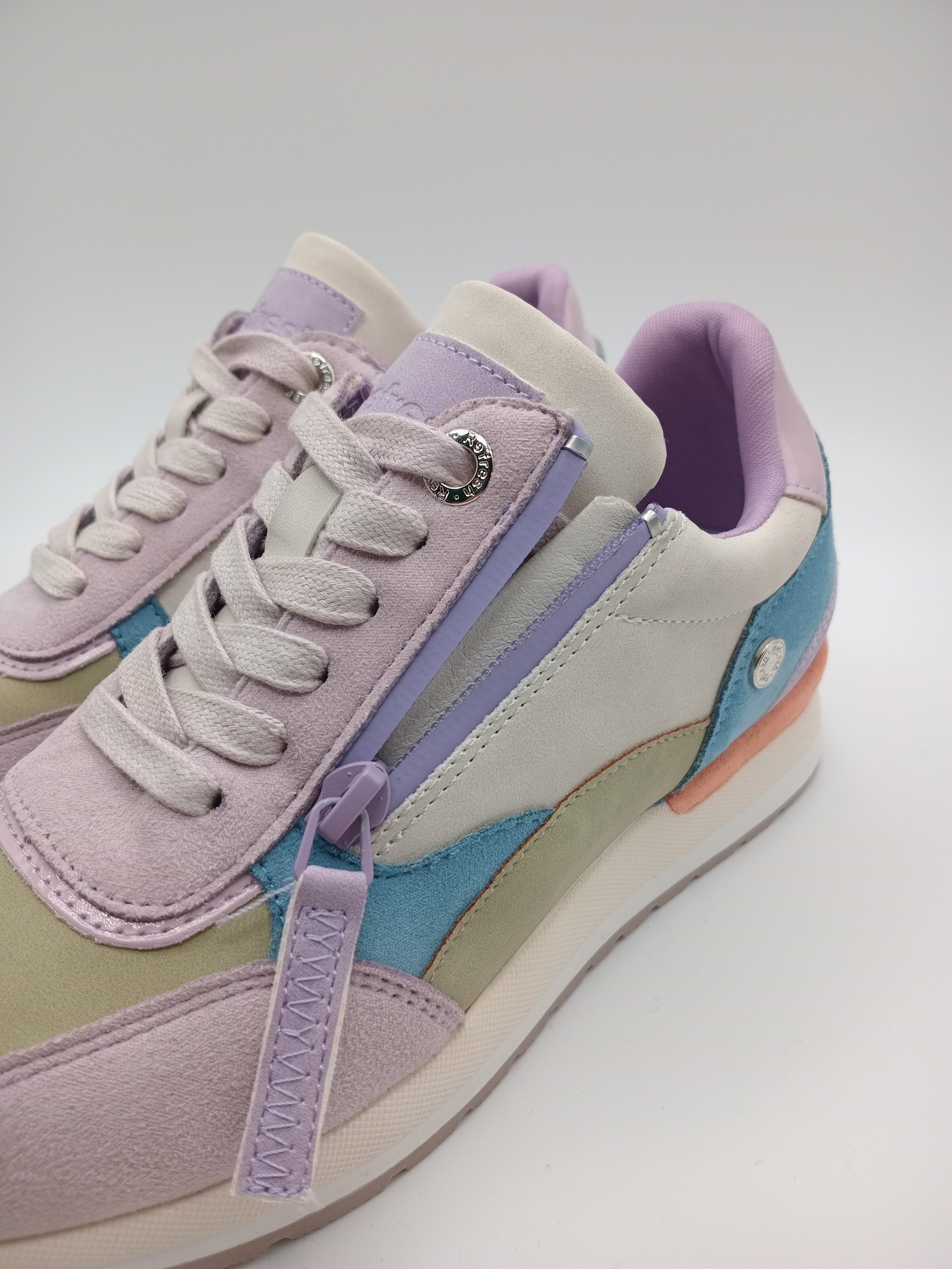 TÊNIS REFRESH LILAS CINZA AZUL TECIDO ABERTURA ZIPER LATERAL