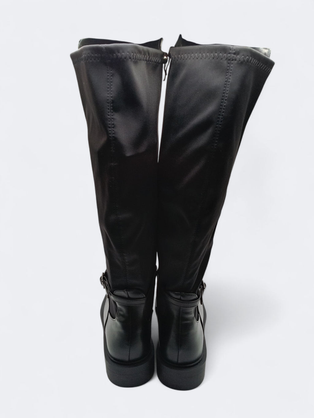 BOTA CAVALEIRA BUONAROTTI PRETO ECO PELE ZIPER TIRA REGULADORA LATERAL MONTARIA