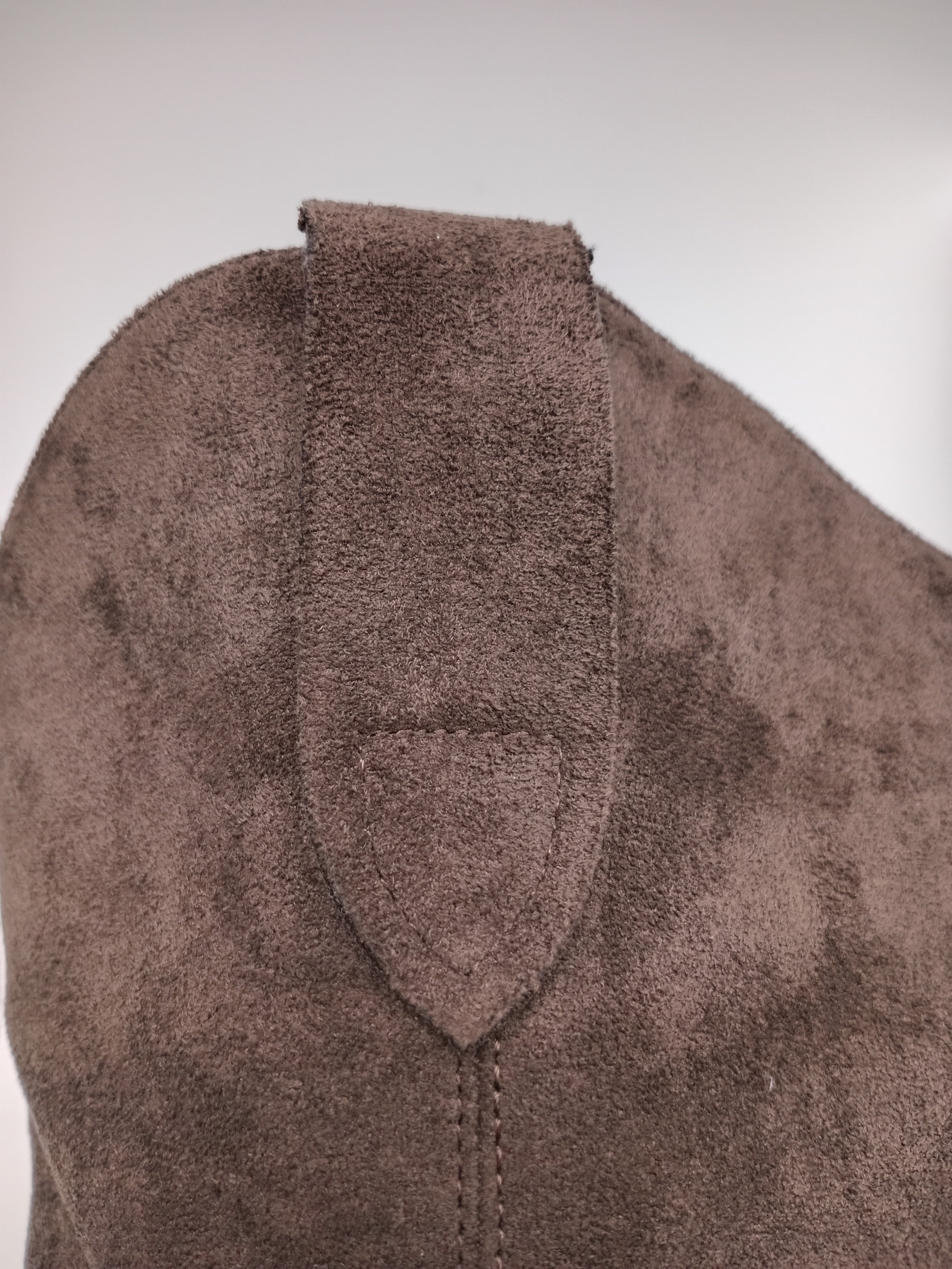 BOTA CAVALEIRA FINDLAY CASTANHO ESCURO CAMURÇA ZIPER BICUDO MONTARIA